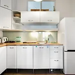 Апартаменты Plac Wilsona 2-bedroom By Bookinghost *