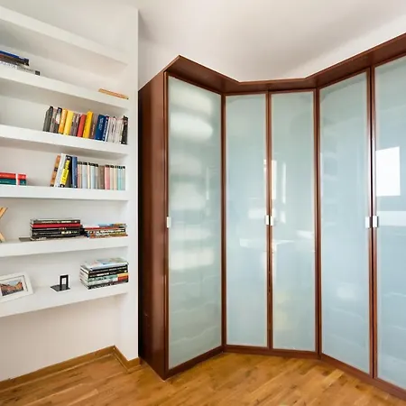 Apartment Plac Wilsona 2-bedroom *