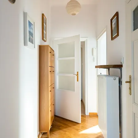 Plac Wilsona 2-bedroom * Warsaw