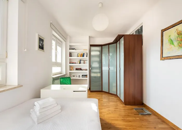 Plac Wilsona 2-bedroom By Bookinghost Διαμέρισμα *